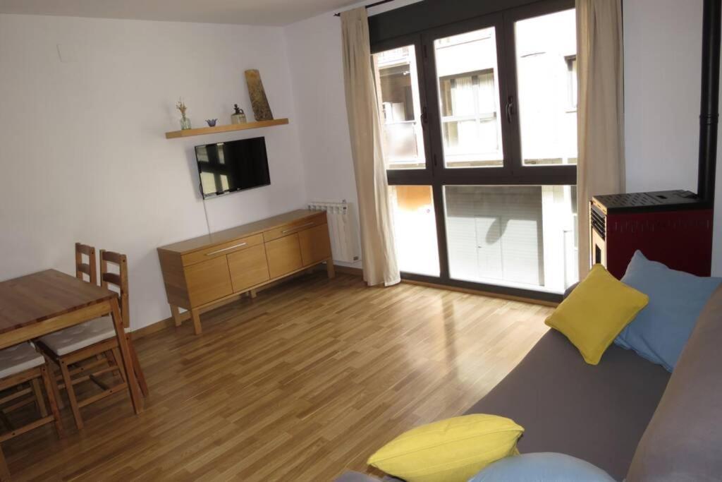Apartamento Siente Sobrarbe En Aínsa Екстериор снимка