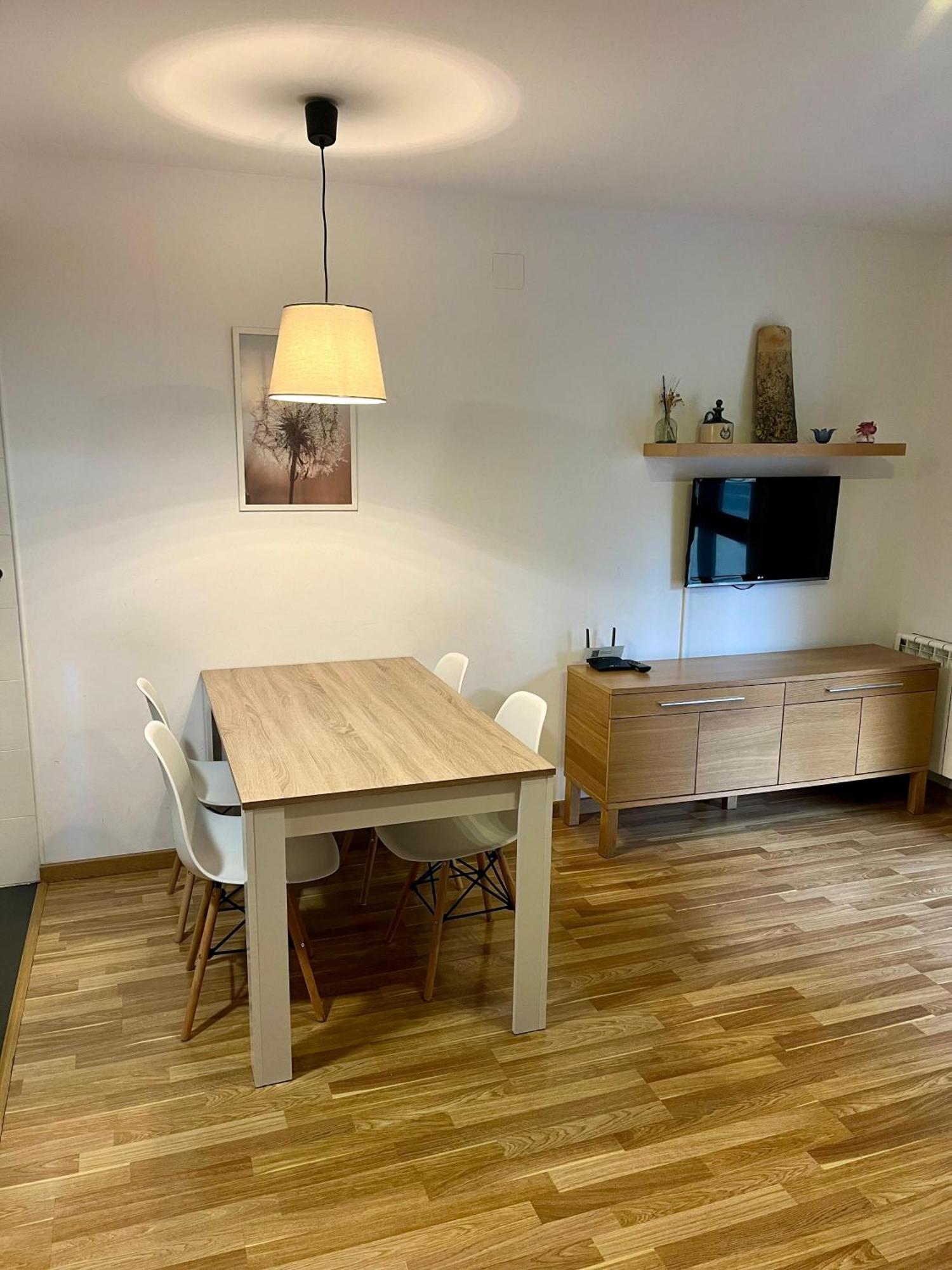 Apartamento Siente Sobrarbe En Aínsa Екстериор снимка